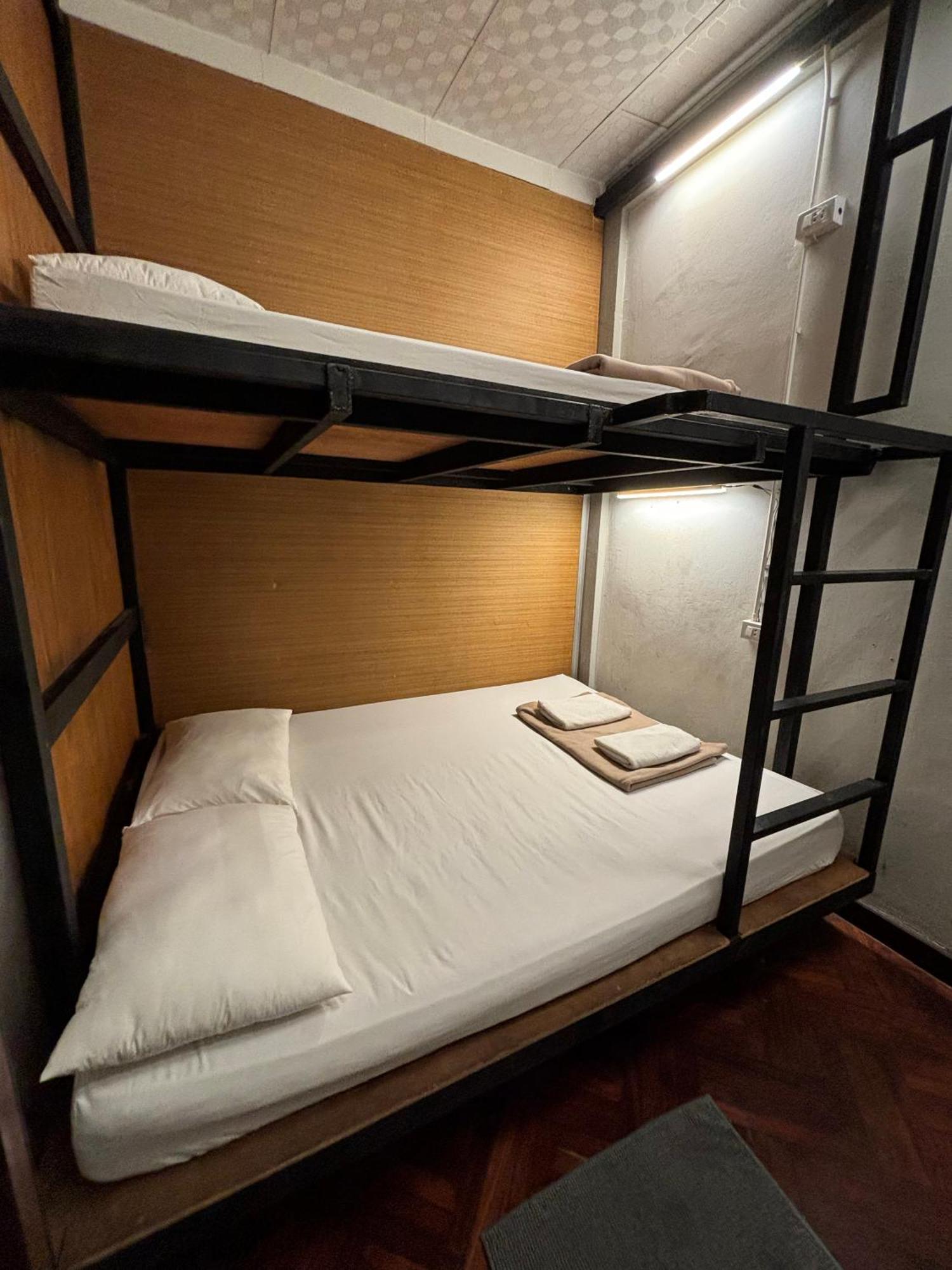 Hansa Hostel Bangkok Khaosan Екстериор снимка